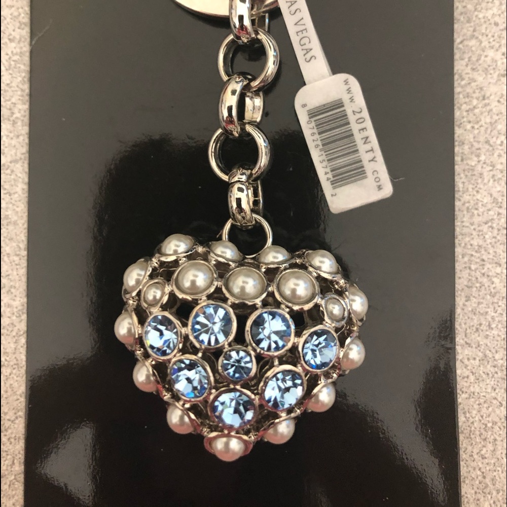 New ❤️ NWT Heart ❤️ Keychain 💜